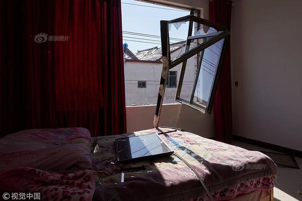 高圆圆官宣怀孕后首露面_挂机宝运行脚本
