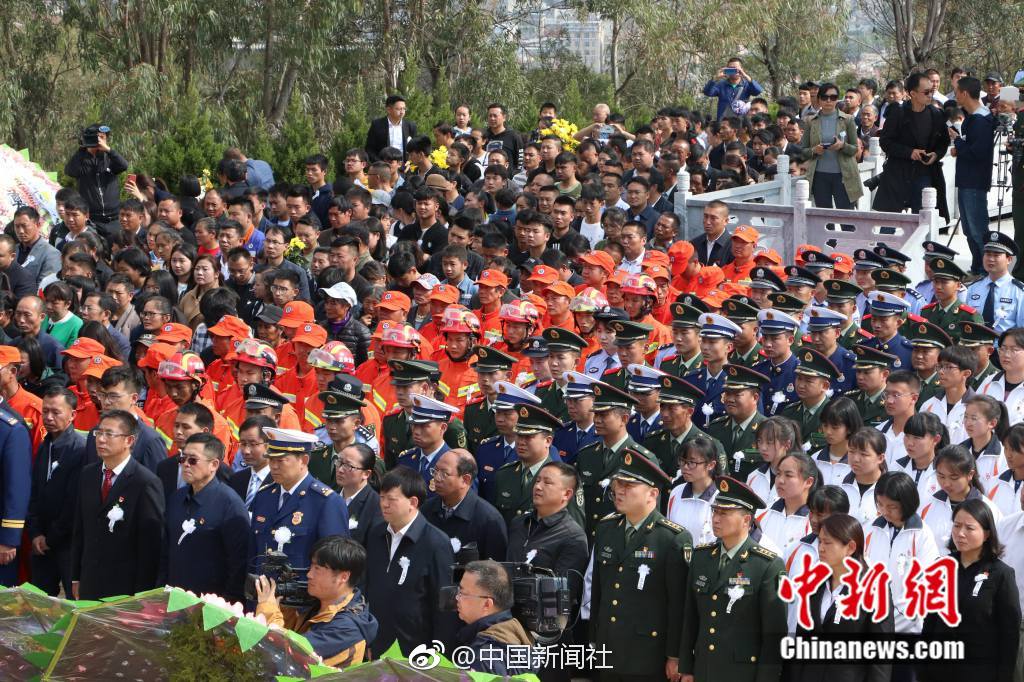 空间站供电系统故障导致“龙”飞船发射再推迟