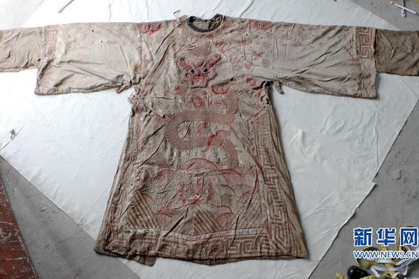 刘诗诗产子!48岁新晋奶爸吴奇隆竟然做了这种准备?_CN2服务器搭梯子