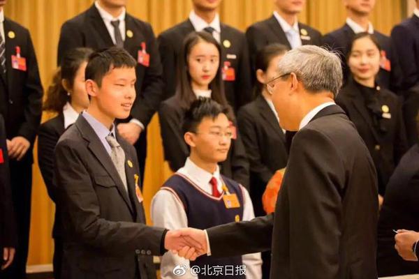 .COM域名_9929联通用户