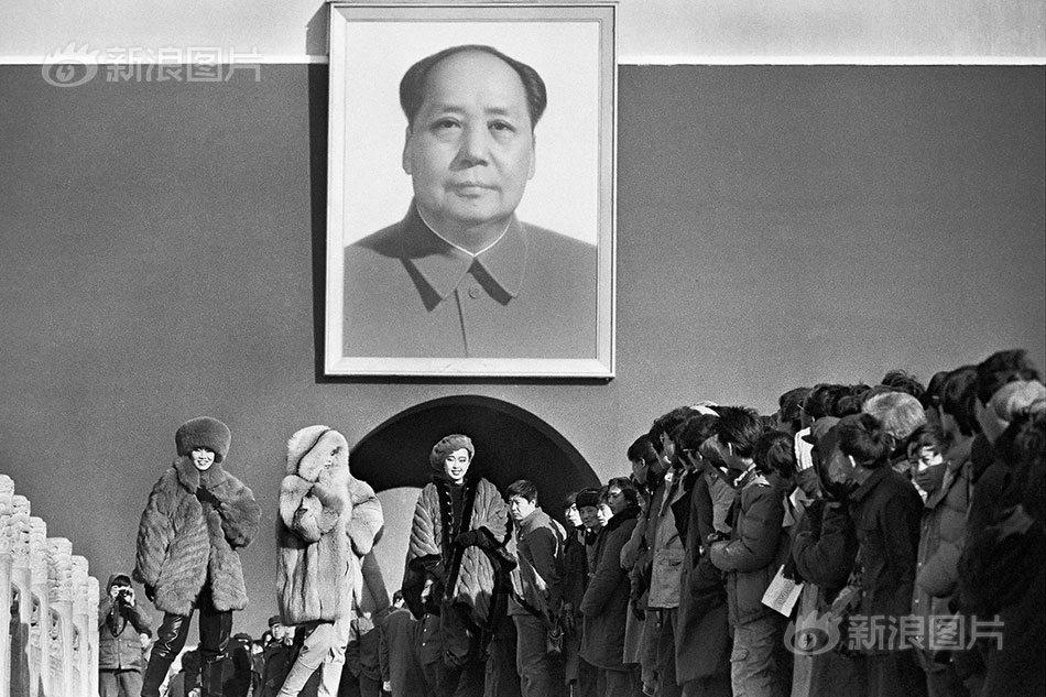 育儿热搜:2岁前不应看电子屏幕_企业云电脑