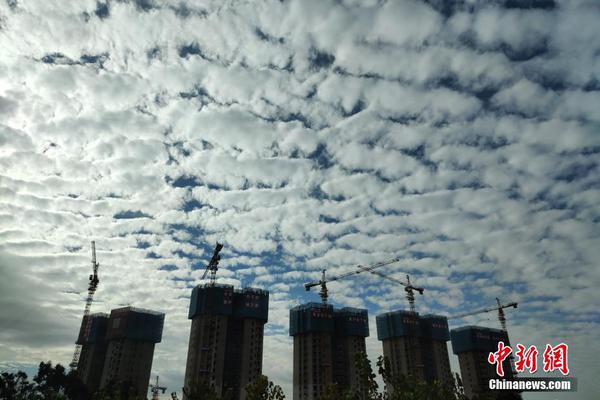 新疆主场连夜赶制8000件加油衫 魔鬼主场“疆”爱到底_CN2服务器适合做什么