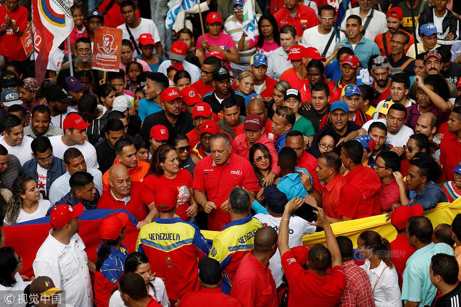 《复仇者联盟4》零点场首映全纪录