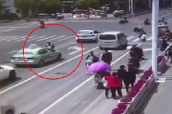 火箭输球，怪裁判么？