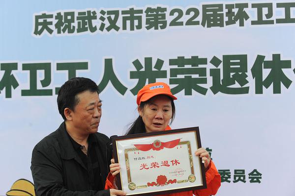 付辛博与颖儿拍大片好甜_CN2服务器评测
