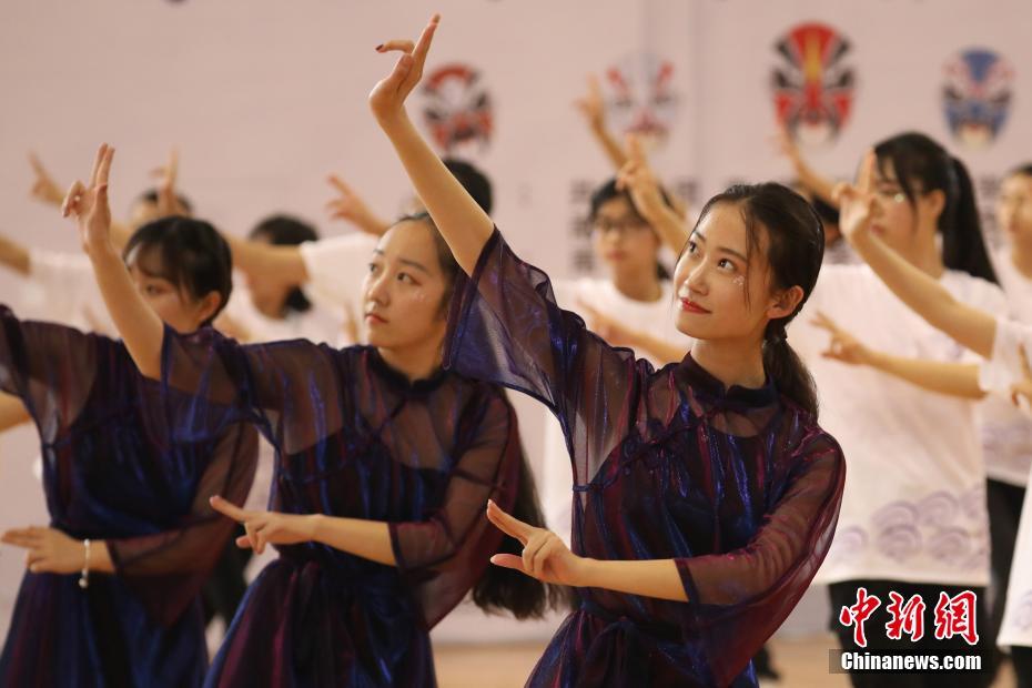 高情商的人从不这样说话_CN2服务器测试IP