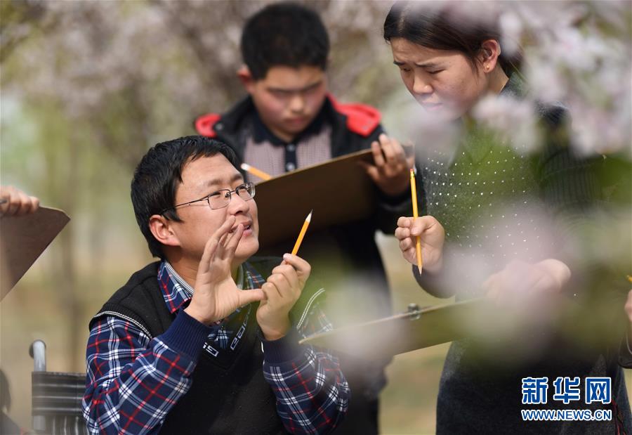 .HK的域名怎么样注册_域名