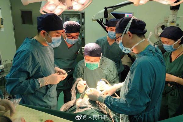 2018年4大银行净赚9493亿_云服务器199元/年