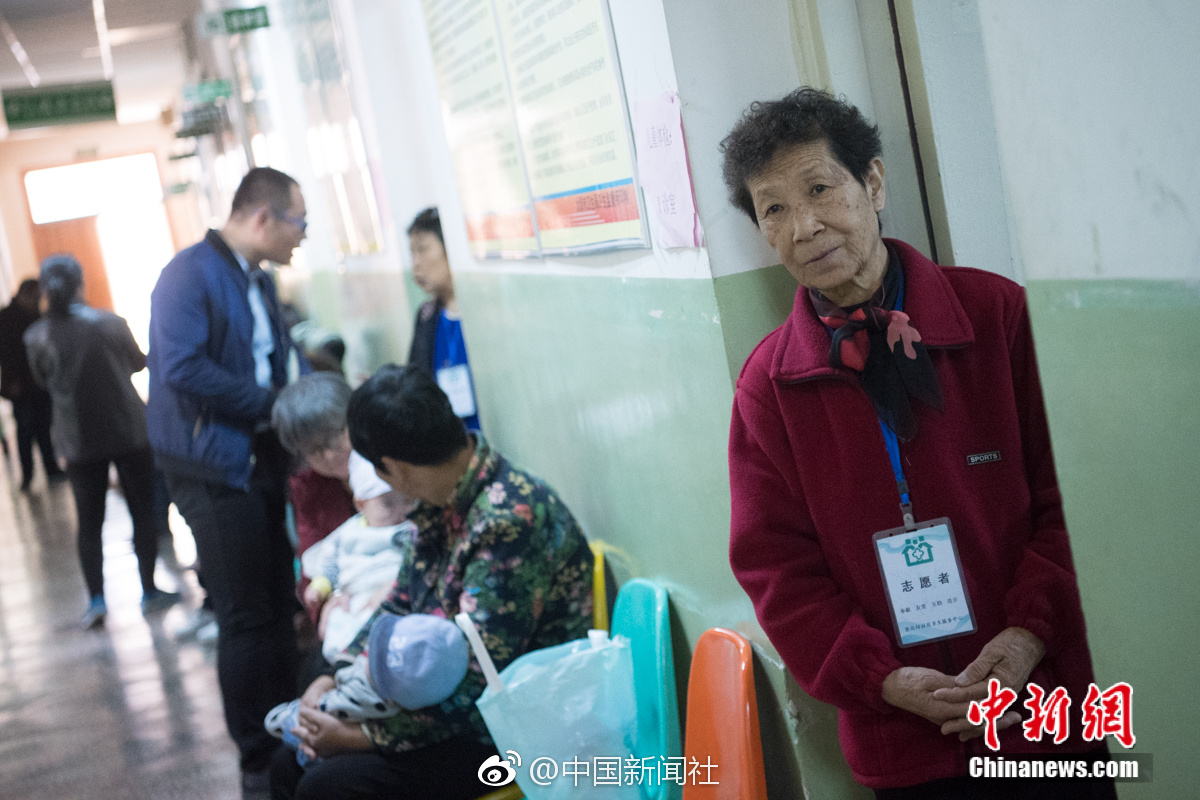 为什么大家都爱买“可乐圈”?