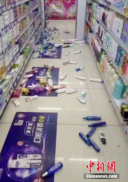 绑定域名需要加www.吗_CN2服务器mtr