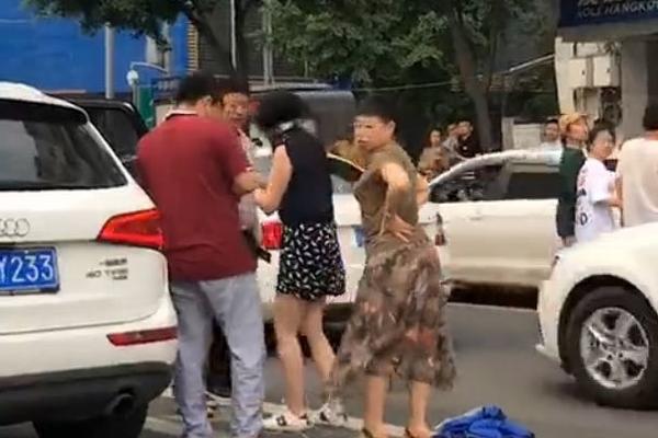 为了不被催婚,我给父亲写了封信_CN2服务器mtr