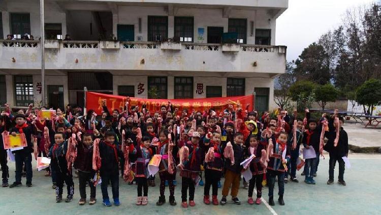 很好的云服务器申请一般多少钱_美国CN2服务器租用