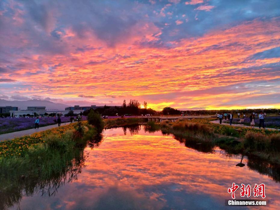 北京大兴国际机场内装进入尾声