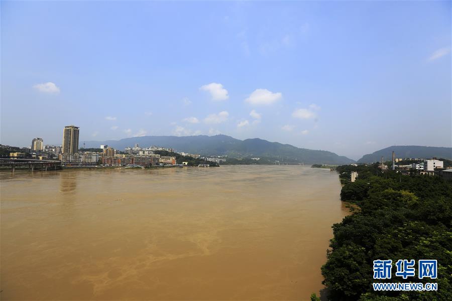 梁静茹谈旧爱玛莎称是好朋友 儿子是小歌迷爱哼唱_云电脑批量管理