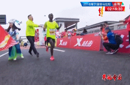 央行发行2019年版第五套人民币 票面更鲜亮_云电脑统一运维