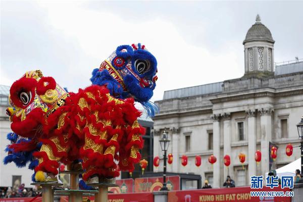 全球最年轻富豪资产782亿 英国女王都住他家的地