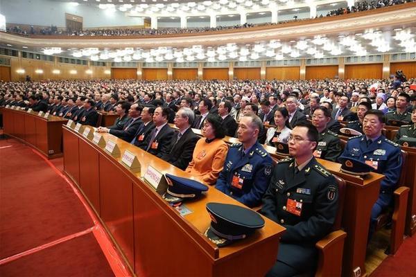 两只主动偏股基金年内涨逾60%_9929季付