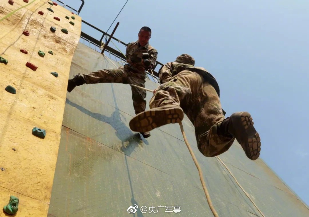四十岁的女人如果想要一个婚姻，需要在哪些方面调整或妥协？_挂机宝Linux