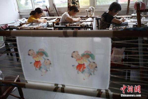 章子怡带醒宝逛游乐园 理由竟然是这个?_9929纯净IP