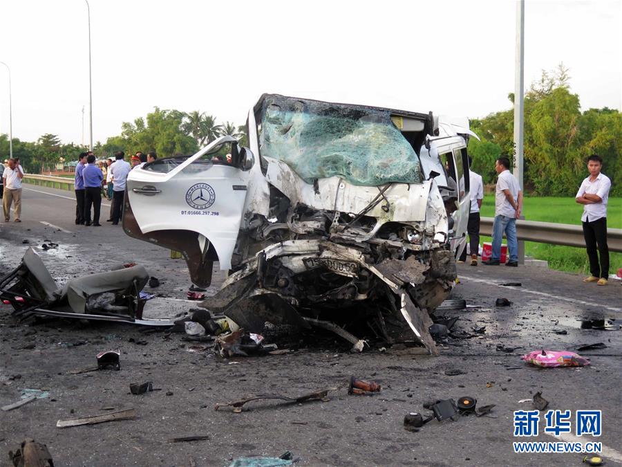 视频-埃尔克森梅开二度 上海上港力克十人泰达_云虚拟电脑