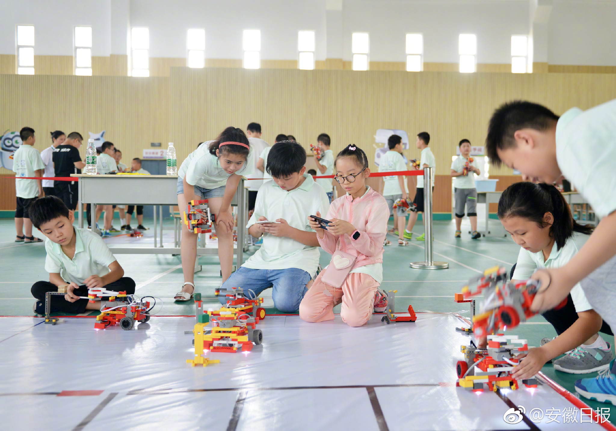 日本新天皇刚刚即位 首先面临两大困扰_挂机宝建站