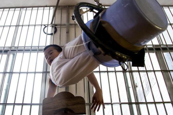 XYZ域名注册多少钱_挂机宝模拟器多开