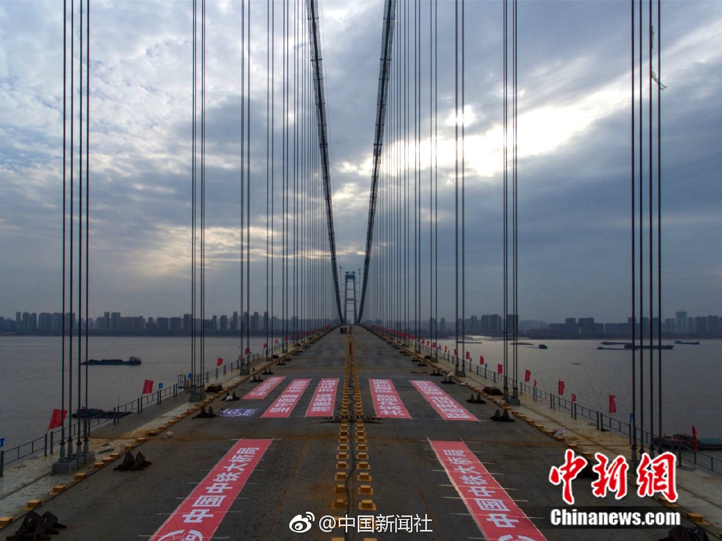 4月楼市热度持续上升 后续政策或微调收紧