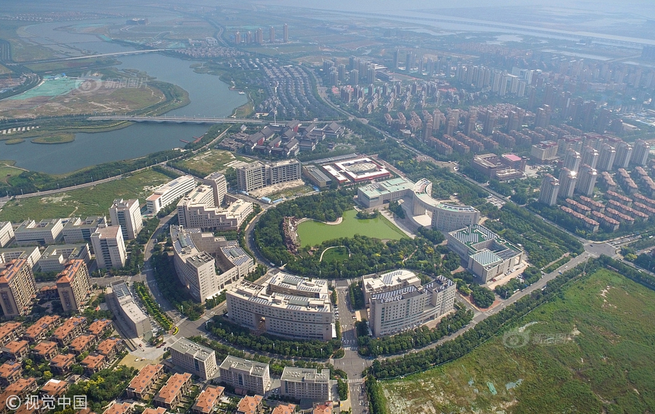 五一带着宠物去旅行 羡慕死动物界旅游达人_9929路由追踪