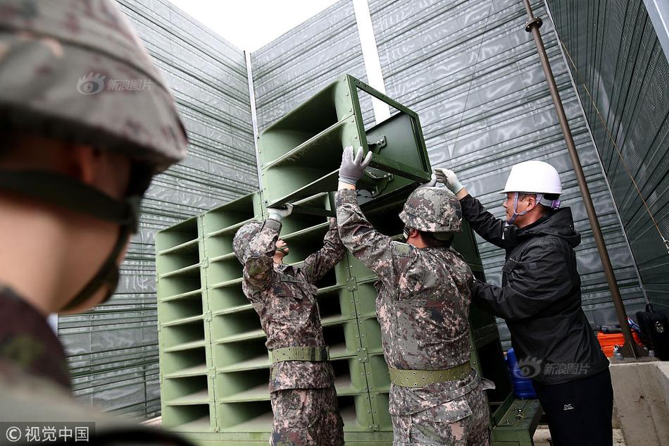 伦敦举办“鬼抓人”锦标赛_美国CN2服务器性价比
