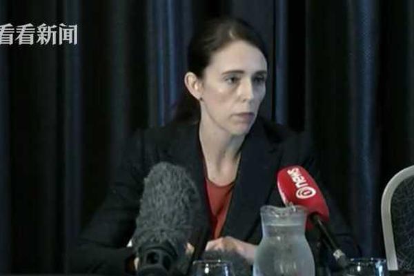 熊黛林居家环境曝光!女儿衣服随意堆,饭桌被临时当工作台_9929企业出海