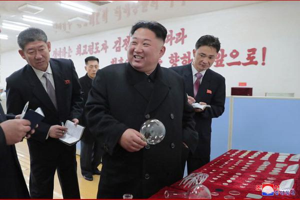 防近视 江苏禁止学生将个人手机、平板带入课堂_云服务器配置
