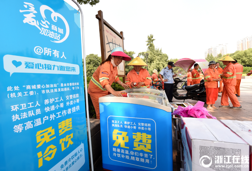 郭台铭再谈台防务靠和平:为何要中国人打中国人?_域名注册