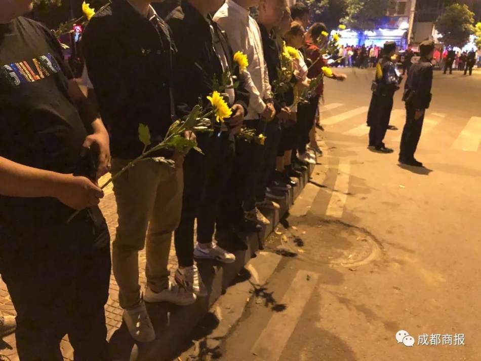 异性之间,这些增进感情的小技巧,往往对男人很受用,不妨试试看_域名注册