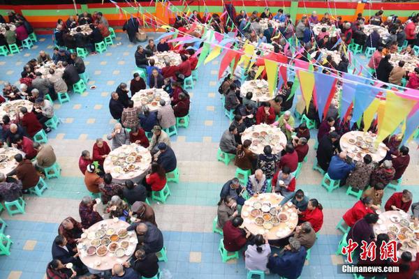 欧冠-孙兴慜2球 热刺总分4-4曼城晋级_云电脑多店铺管理