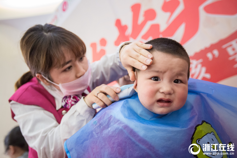 所有失恋 都是在给真爱让路_CN2服务器防御