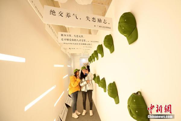 日本进入“令和”时代 老照片回顾德仁天皇成长经历_CN2服务器新手教程