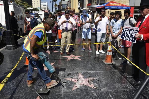 印度航母事故原因查明，蒸汽管道爆炸导致一人死亡九人受伤_挂机宝YY挂机