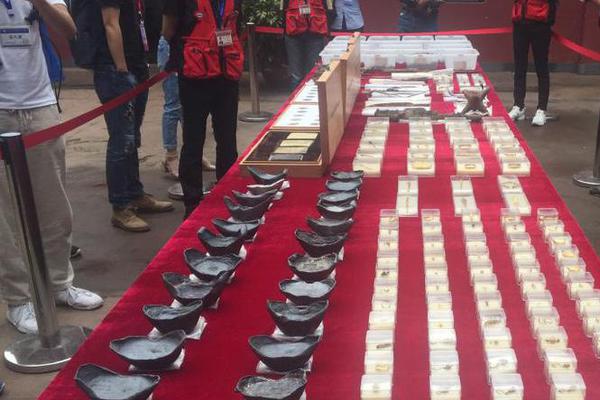 中移动遭反竞争调查 或因限制第二卡槽_9929中小企业