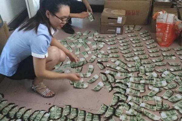 五一小长假小客车高速免费