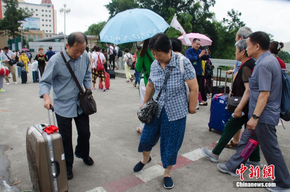 只购买云服务器不购买云数据库可行吗_医疗云服务器