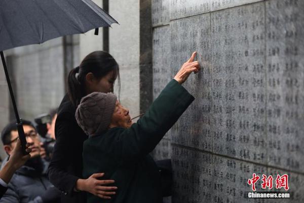 请注意 500多岁的王阳明给你比了一个心_百度云太行