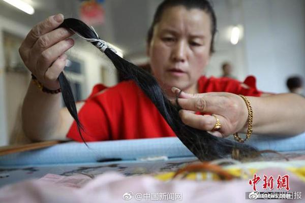 嫡女贵凰:毒妃狠绝色_音视频云服务器