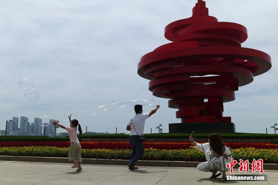 狐友国民校草张恩豪:上天不负努力的人_CN2服务器游戏加速