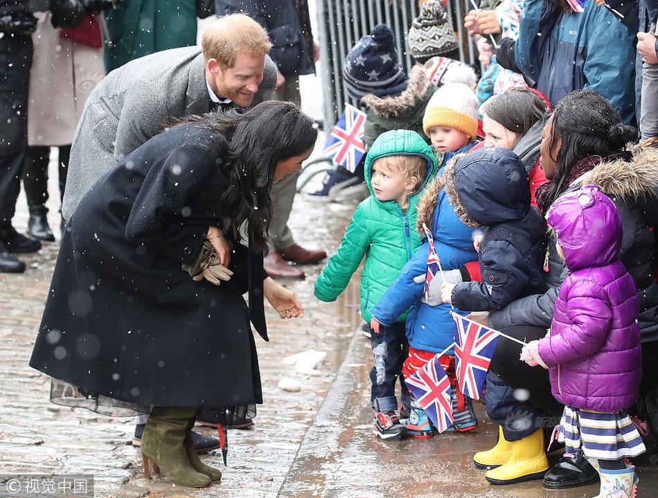 中学统计学生家长任职情况 区教育局:将叫停_挂机宝模拟器多开