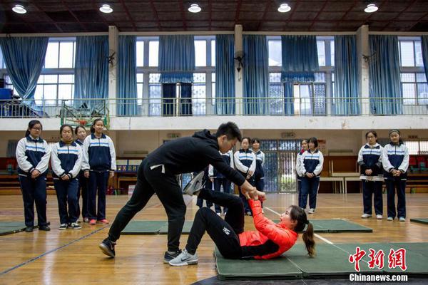 2016年沃尔沃中国公开赛决赛 李昊桐夺冠_9929不卡顿