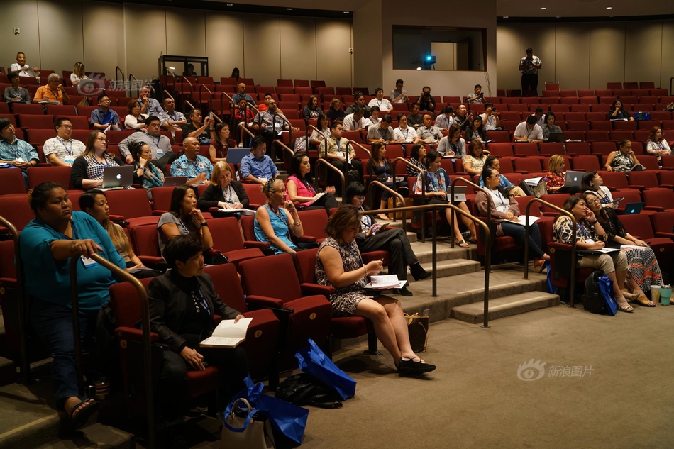 新疆统计局驻村工作队:办的好事像星星一样多