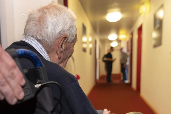 DDNS