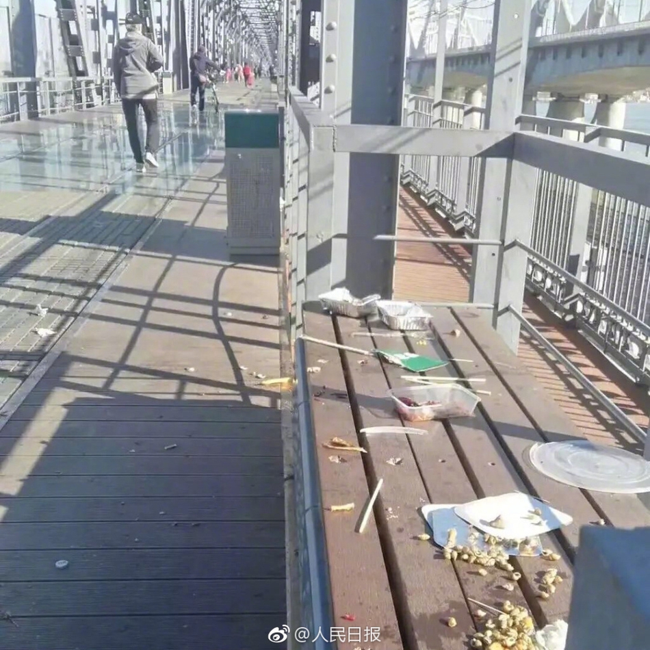 Baby又疑似“开眼角”?