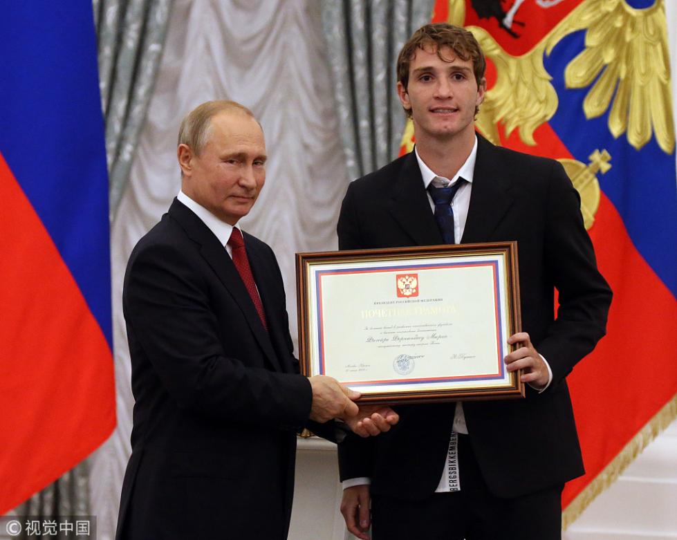 “世界上最大规模的折纸课”在香港诞生