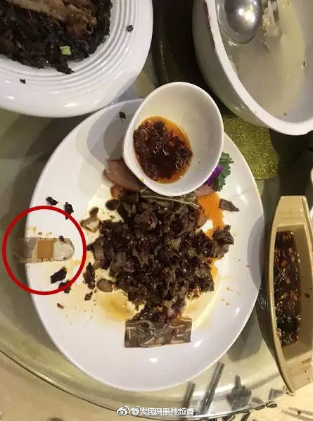 霍建华也难逃中年发福?只是这发际线还是很优越的
